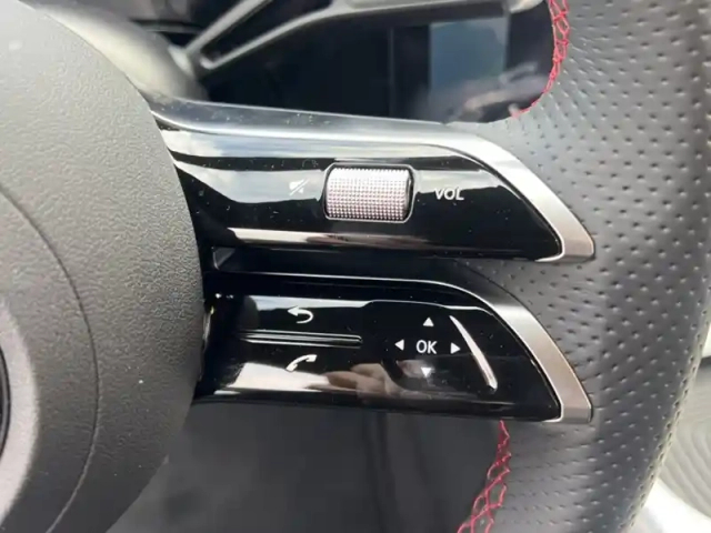 Mercedes Cla 200 amg line — photo 16