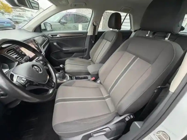 Volkswagen T-Roc 1.5 tsi 150 evo start/stop bvm6 — photo 6