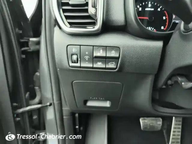 Kia Sportage 1.6 crdi 136 isg 4x2 dct7 gt line premium — photo 17