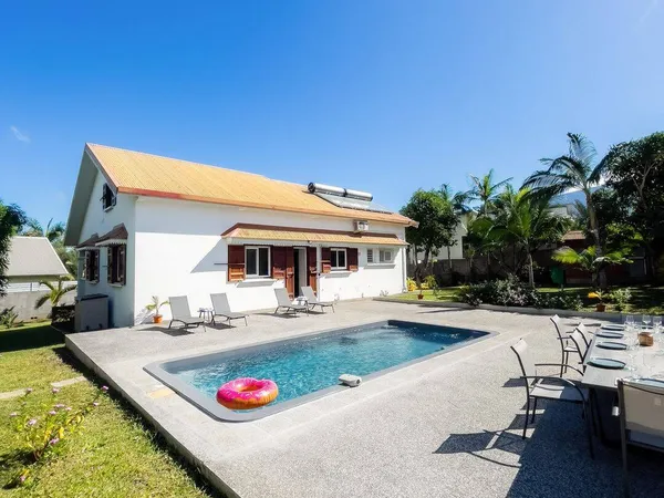Maison 6 pièces 220 m²
