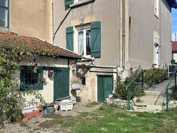 Maison de ville à rénover