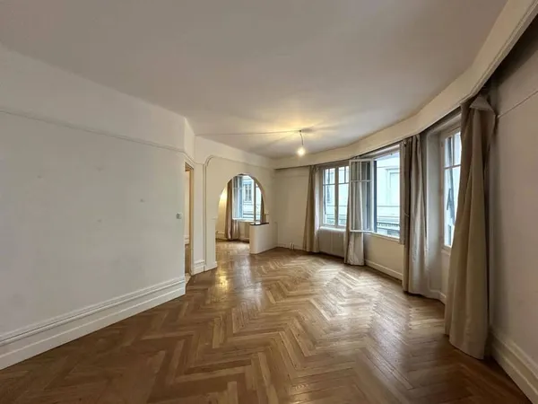 Appartement 2 pièces 84 m²