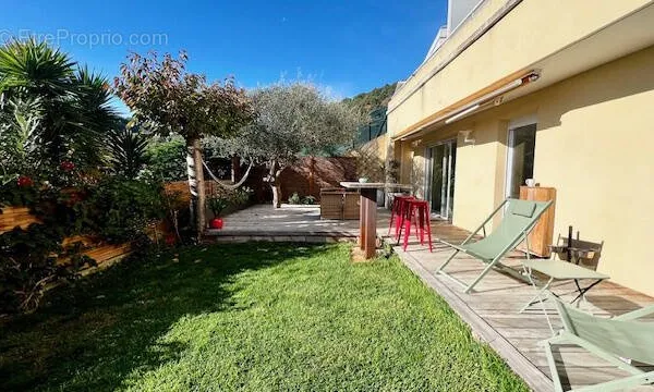 3p 71 m2 terrasse jardin garage piscine