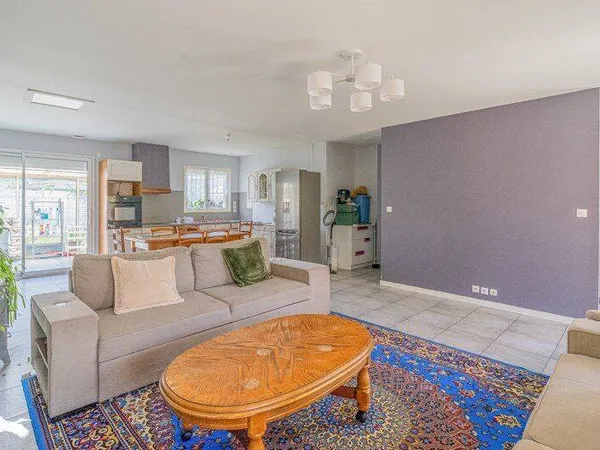 Maison de plain-pied 5 pièces 91 m²
