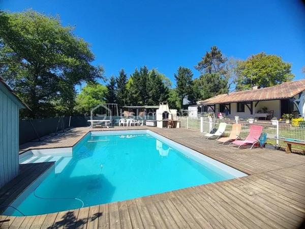 Maison 8 pièces 150 m²