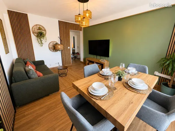 Le Cannet - Magnifique 4P rénové 72 m² - Terrasse, Parking, Cave - 350 000