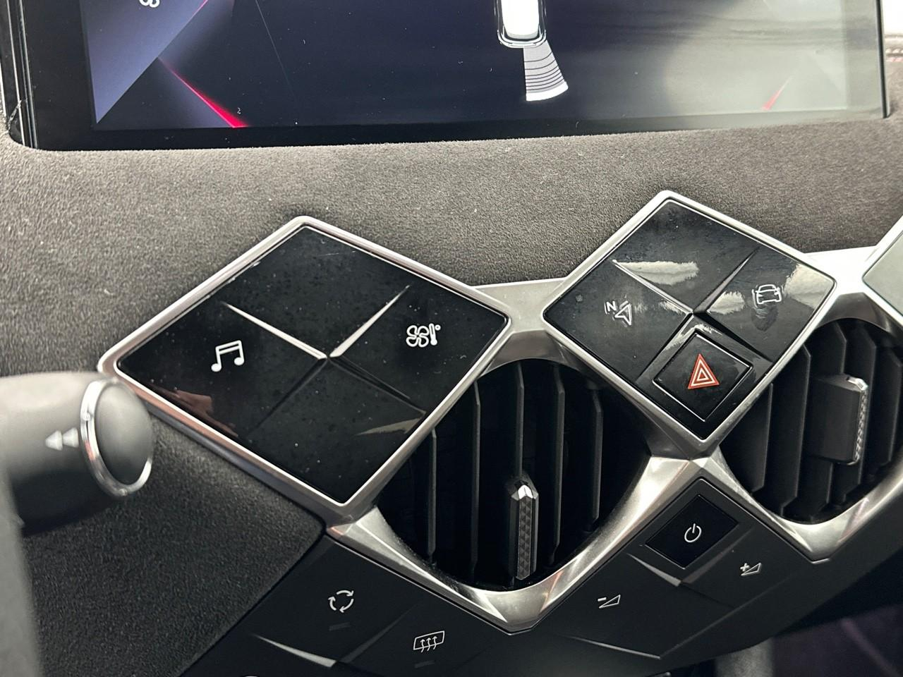 Ds Ds 3 crossback puretech 155 eat8 performance line+ — photo 29