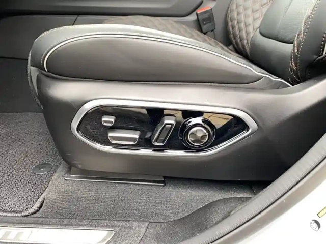 Jeep Grand Cherokee 4xe 2.0 turbo t4 380 ch phev 4x4 bva8 — photo 35