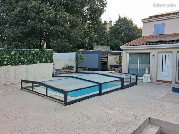 Maison avec piscine & équipements énergétiques - maureillas