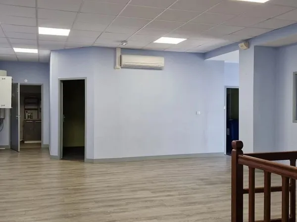 Local commercial