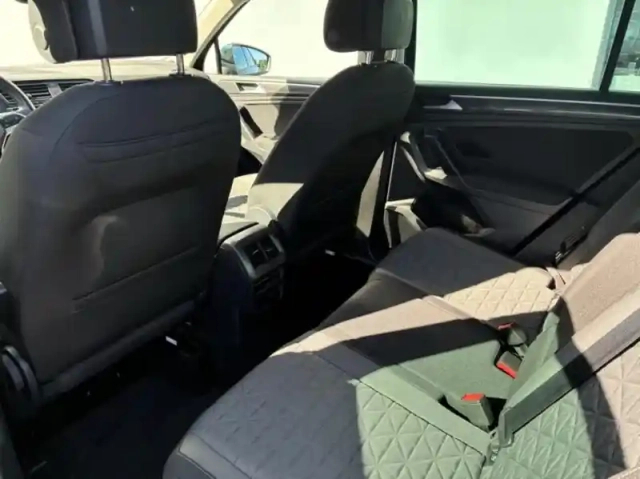 Volkswagen Tiguan 2.0 tdi 150ch life plus dsg7 — photo 7