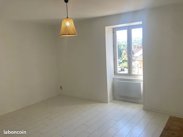 CREMIEU F1 bis AGREABLE ET LUMINEUX