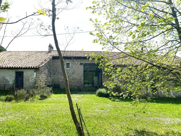 Maison 5 pièces 218 m²