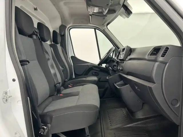 Renault Master fgn trac f3500 l3h3 blue dci 135 — photo 14