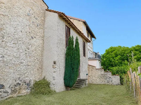 Grange 2 pièces 148 m²