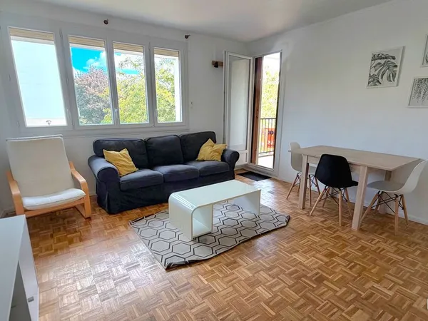 Chambre en colocation / BELLE BEILLE - PARC BALZAC