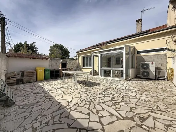 EXCLUSIVITÉ - AVIGNON EXTRA-MUROS - MAISON DE 105M2