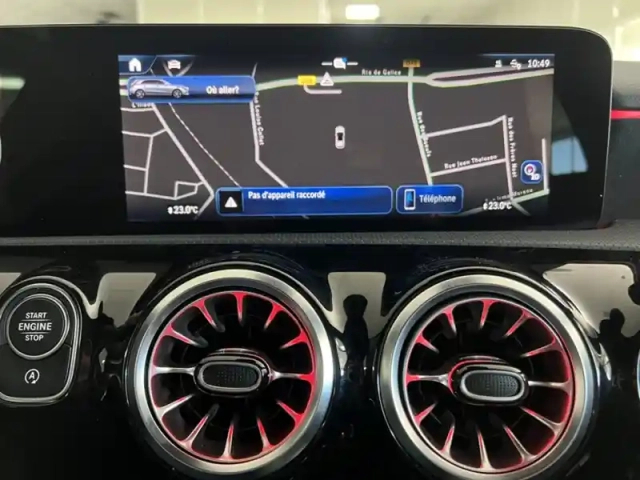 Mercedes Classe A 200 d amg line — photo 31