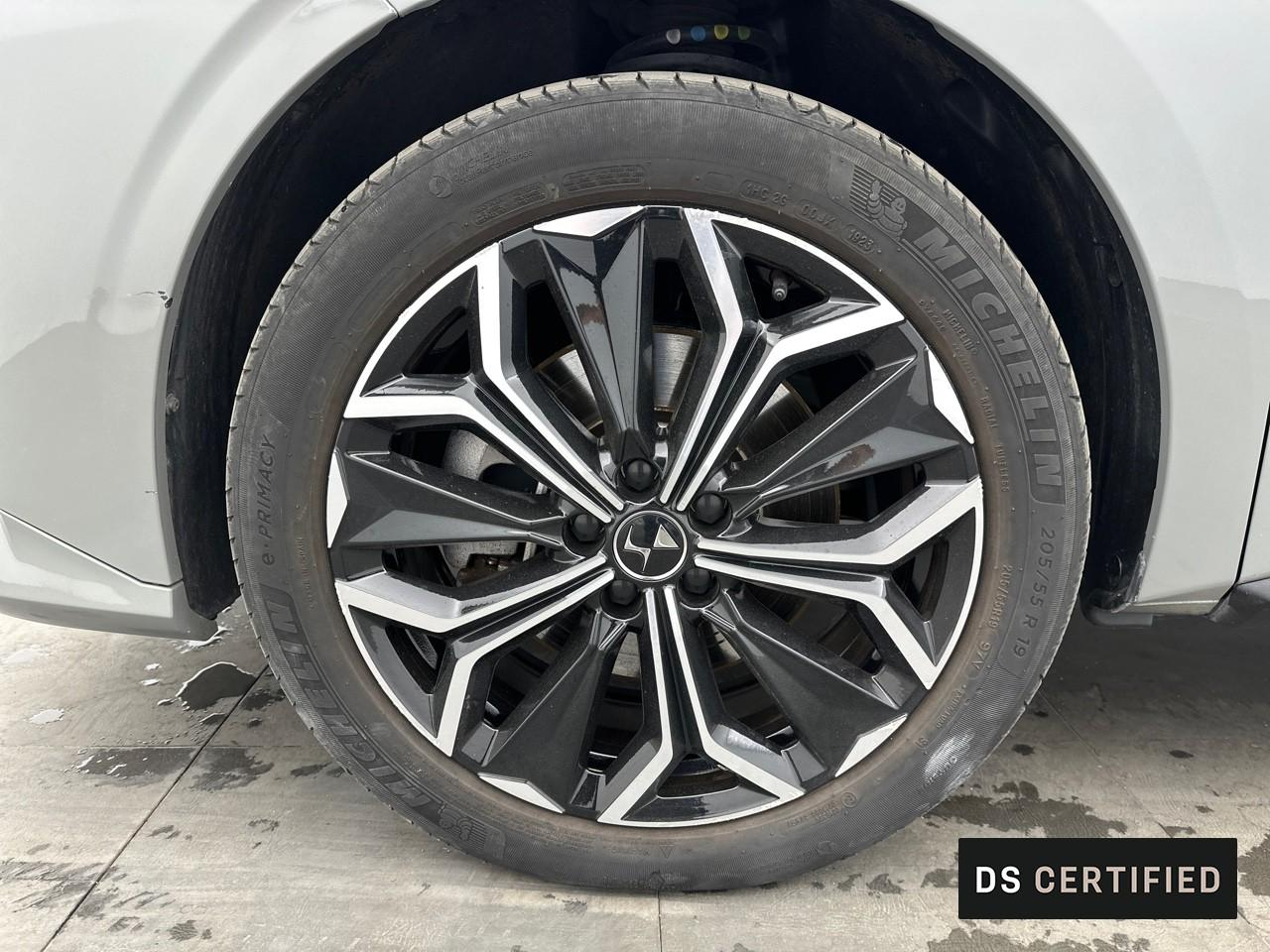 Ds Ds 4 hybride e-tense 225 eat8 rivoli — photo 16