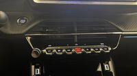 Peugeot 2008 1.2 Hybrid 145ch GT e-DCS6 — photo 26