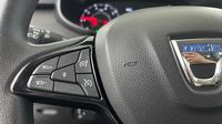 Dacia Sandero 1.0 SCe 65ch Essentiel -22 — photo 25