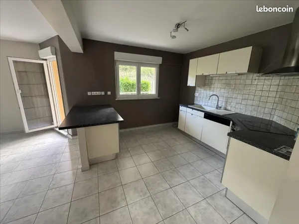 Appartement 3 pièces 81 m²