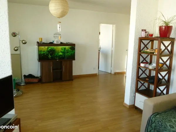 Appartement - 4 pièces - 68 m² - vendu loué