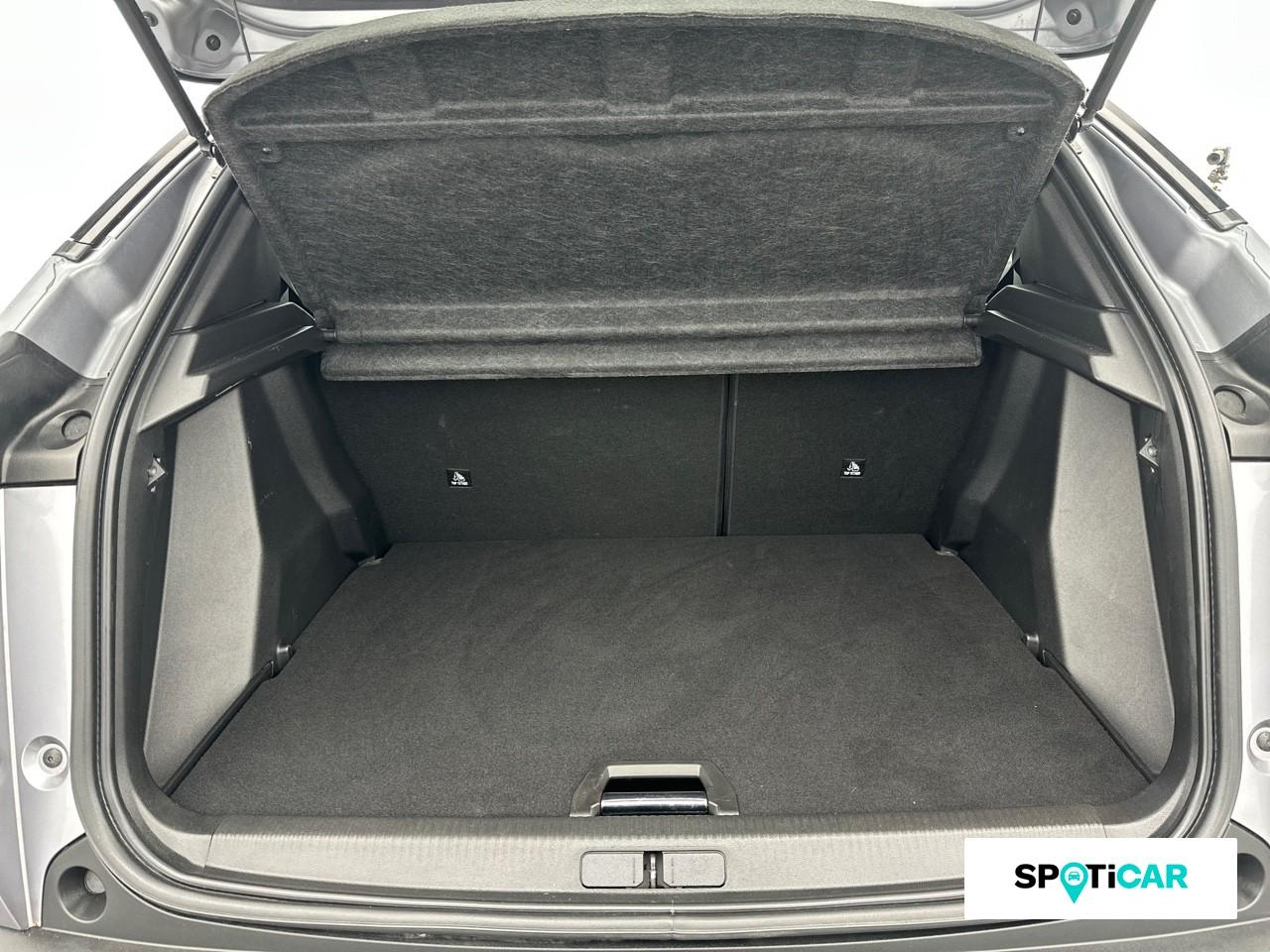 Peugeot 2008 1.2 puretech 100ch s&s active pack — photo 6