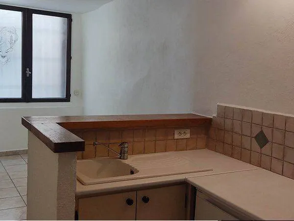 Studio 1 pièce 16 m²
