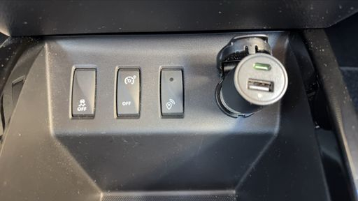 Dacia Spring EV 45 27 kWh - Expression – 2023 – 27921 km – Électrique – Boîte Automatique — photo 3