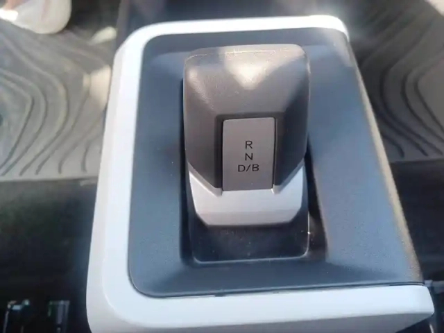 Dacia Spring electric 100 — photo 69