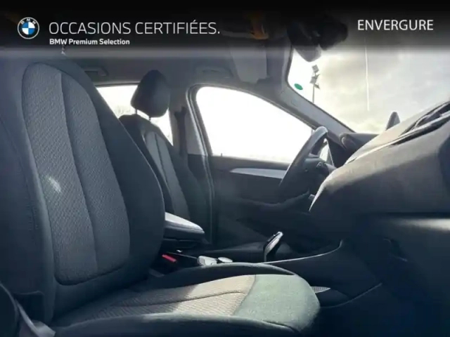 Bmw X1 sdrive18da 150ch business design — photo 9