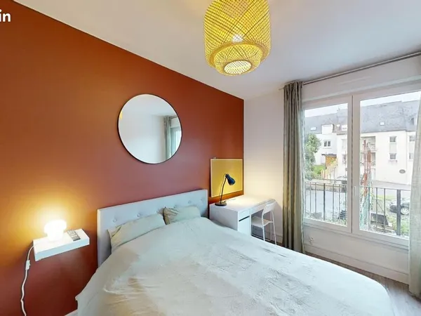 Chambre 5 pièces 94 m²