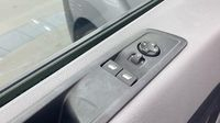 Peugeot Expert Standard 2.0 BlueHDi 145ch S&S Asphalt EAT8 — photo 18
