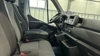 Renault Master RJ3500 L2 Porte à faux court 2.3 Blue dCi 130ch EuroVI — photo 10