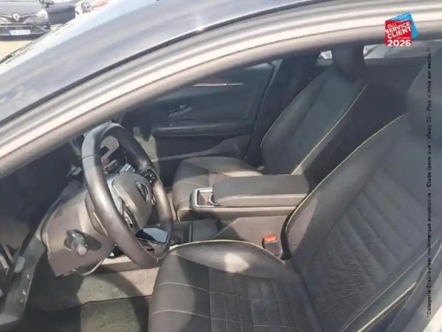 Renault Megane e-tech electric ev60 220ch iconic super charge -b — photo 15