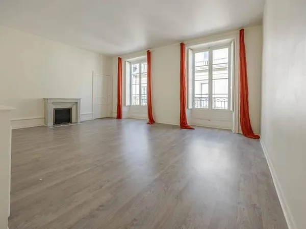 Appartement 3 pièces 95 m²