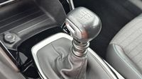 Peugeot 2008 1.2 PureTech 100ch S&S Allure Pack — photo 14