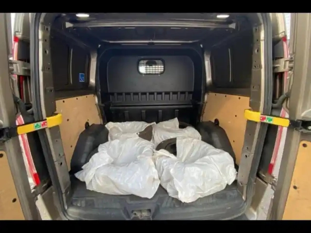 Ford Custom transit  fg 320 l1h1 2.0 ecoblue 185 s&amp;s cabine approfondie sport bva6 7cv — photo 12