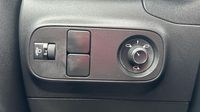 Citroen C3 1.2 PureTech 83ch S&S Shine — photo 17