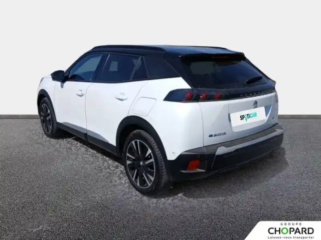 Peugeot 2008 moteur électrique 136 ch — photo 7