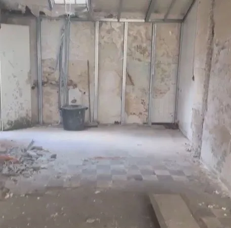Local commercial 28 m² PARIS