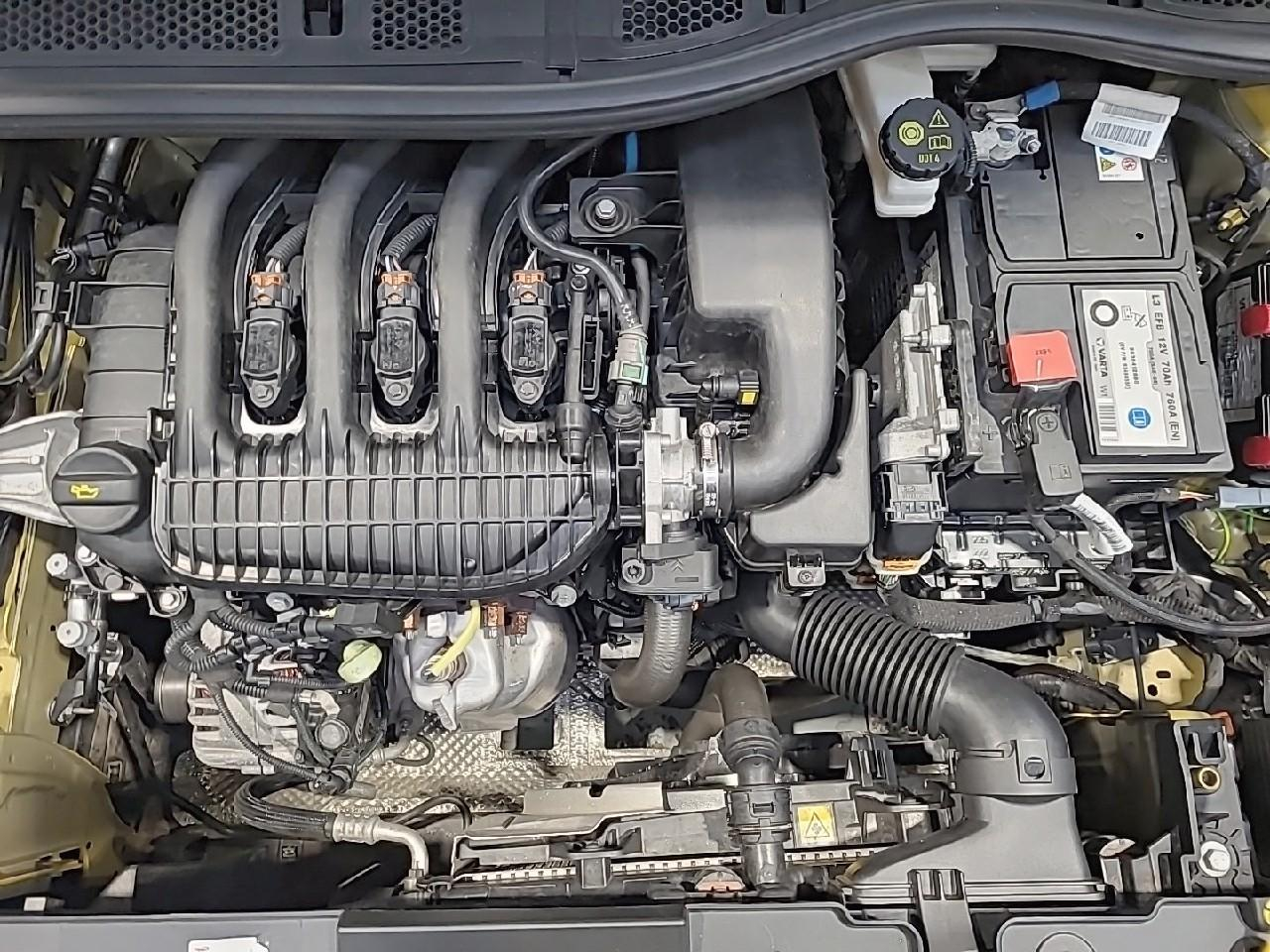 Peugeot 208 puretech 75 s&s bvm5 active pack — photo 15