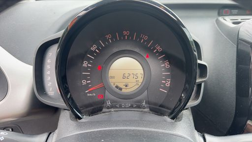 Peugeot 108 1.2 PureTech 82 - Allure – 2015 – 62757 km – Essence – Boîte Manuelle — photo 23
