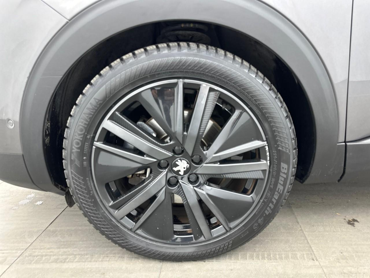 Peugeot 3008 hybrid 225 e-eat8 gt pack — photo 14