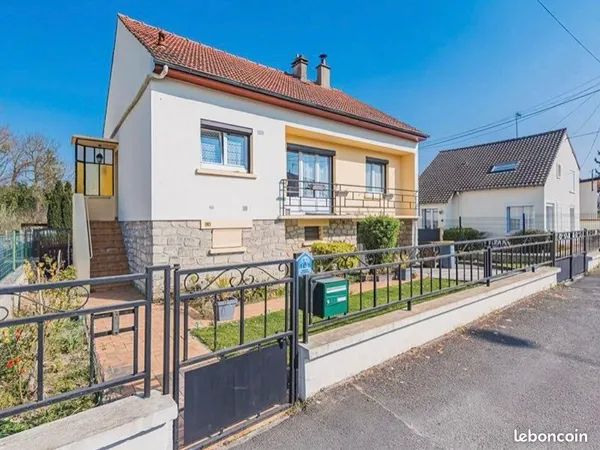 Pavillon sur sous-sol quartier d'Ardon