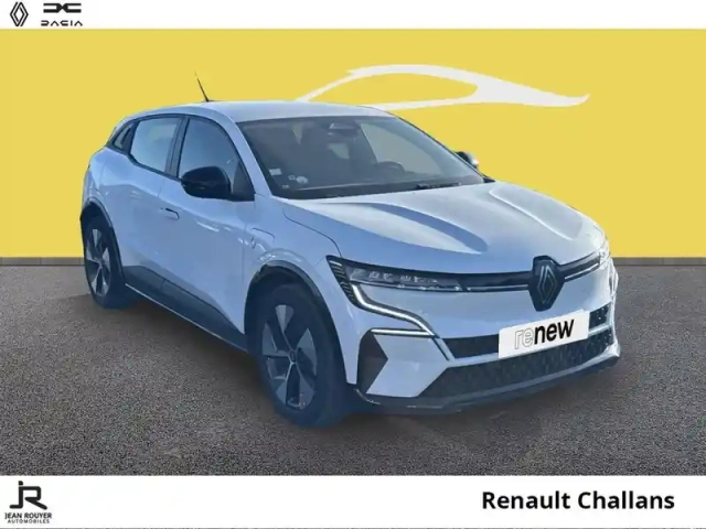 Renault Megane e-tech electric ev60 220ch equilibre super charge — photo 2