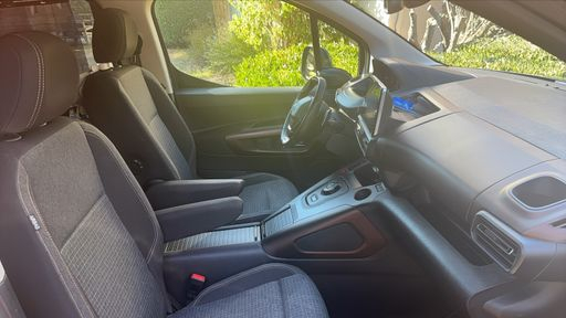 Peugeot Rifter Long 1.5 BlueHDi 130 EAT8 - GT Line – 2020 – 92688 km – Diesel – Boîte Automatique — photo 7
