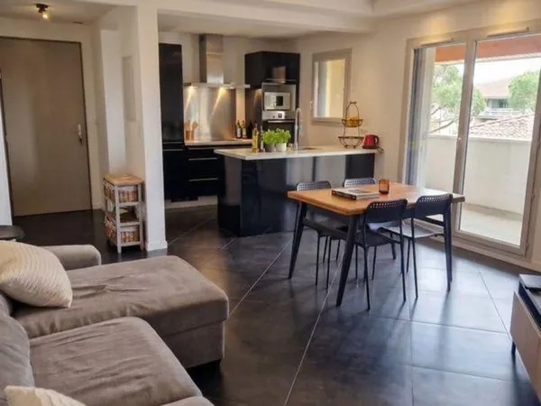 T3 Meublé 60m² avec Terrasse Tout équipé