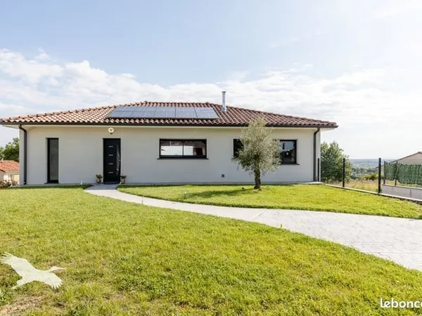 Villa 6 pièces 156 m²
